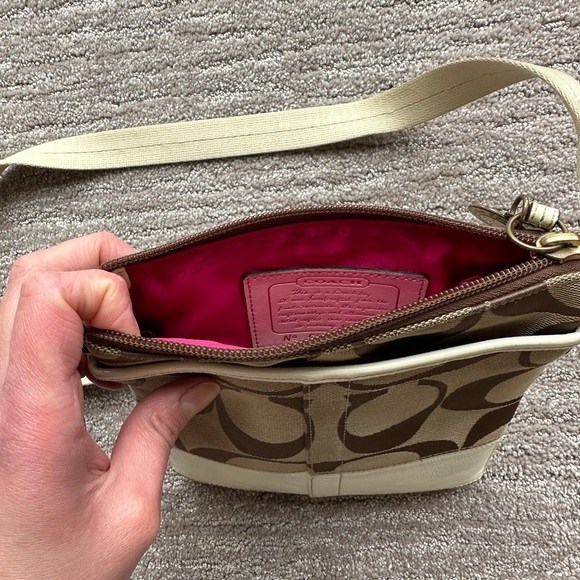 Coach Crossbody - Picture 3 of 10